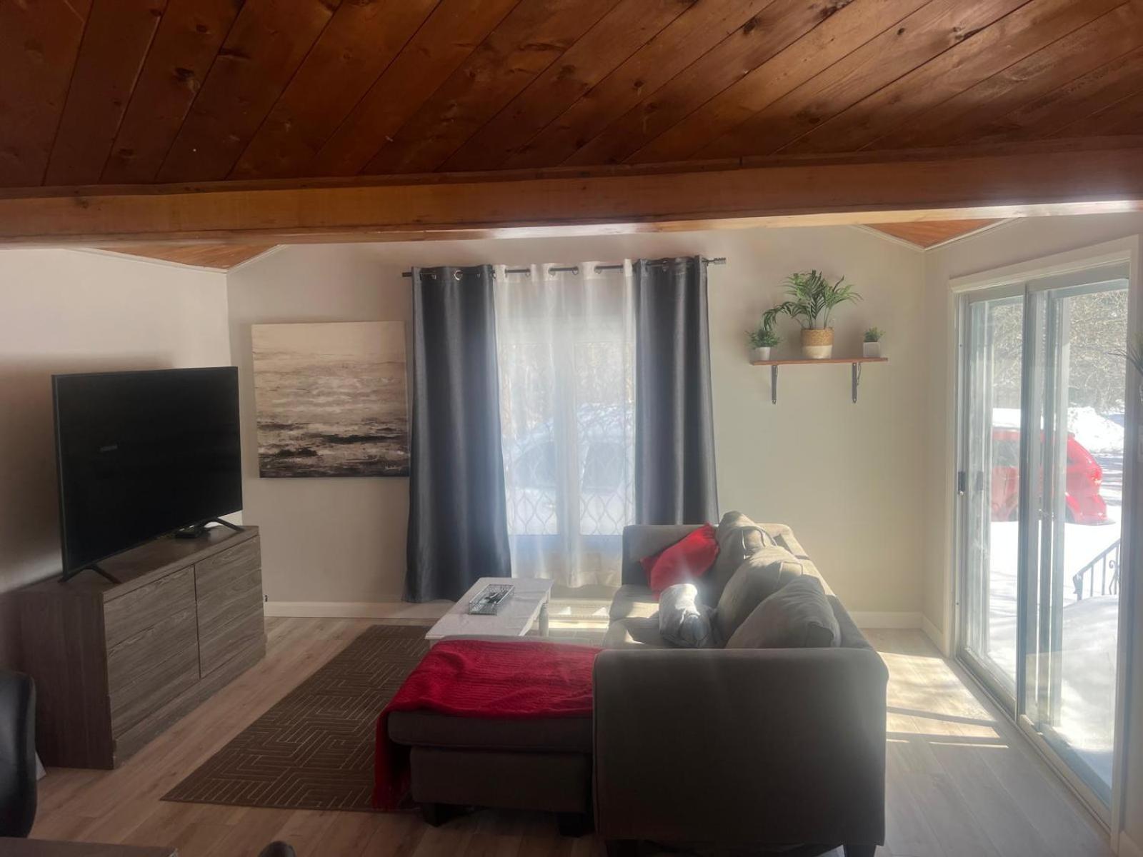Cozy Chalet Near The Beach Shediac Pokój zdjęcie